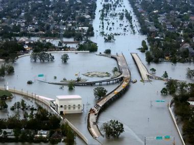 New Orleans under water, 2005. Photo: FEMA